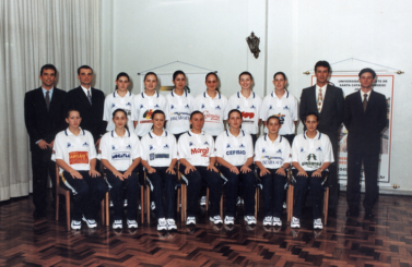 Apresentação do grupo de atletas 1999